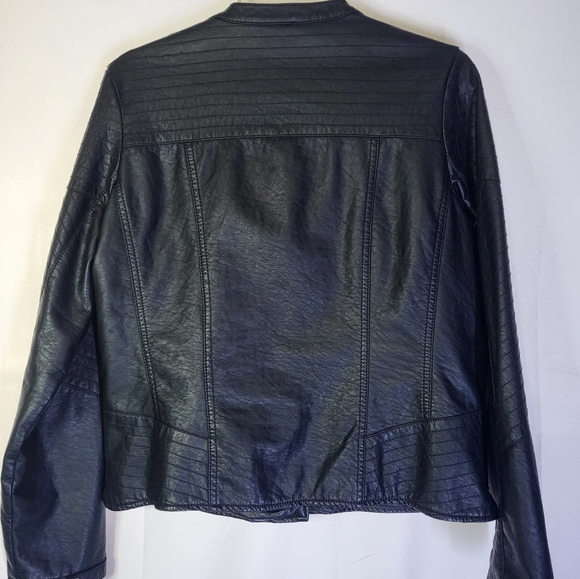 J2 by Jou Jou cropped faux leather jacket women's large - Picture 3 of 9